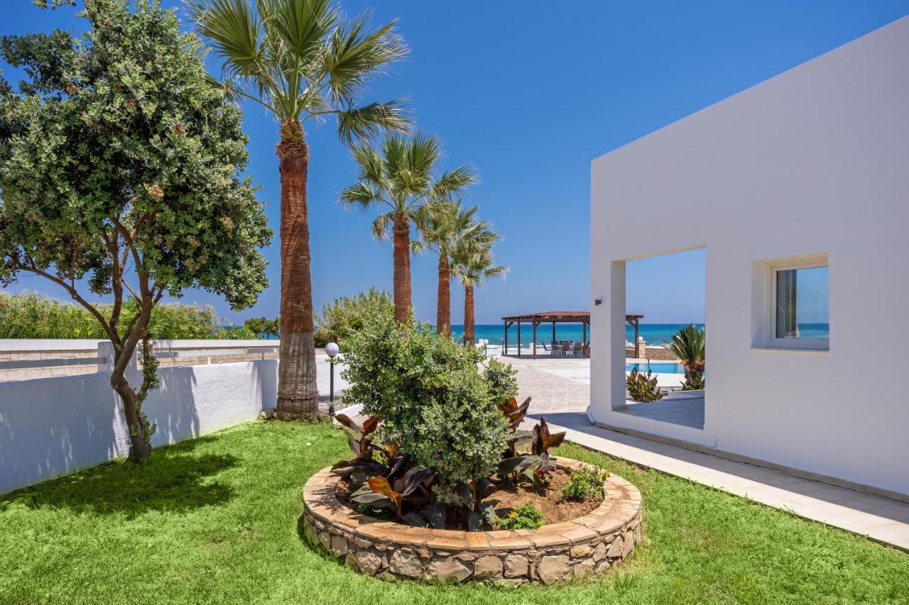 Azure Seaside Apts Magnisía Exterior photo